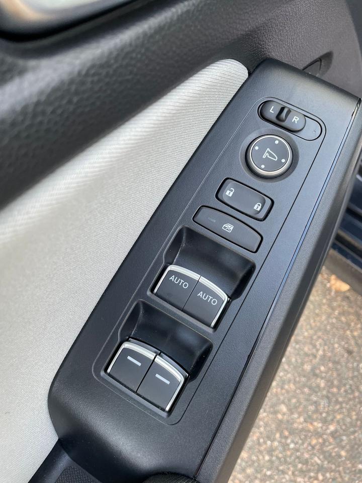 2025 Honda Civic Sport Photo