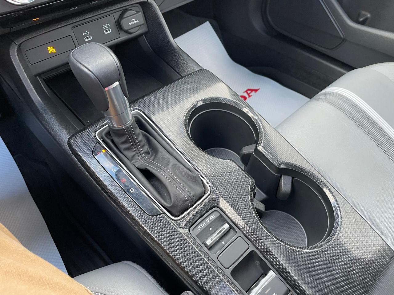 2025 Honda Civic Sport Photo