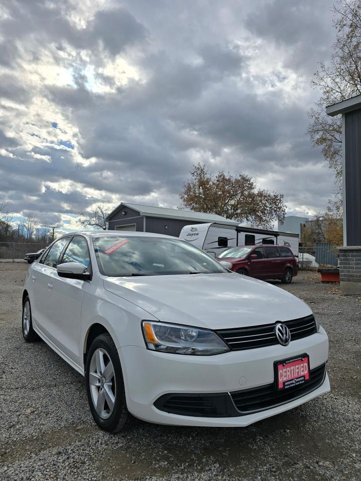 2012 Volkswagen Jetta 4dr 2.5L Auto Sportline - Photo #8