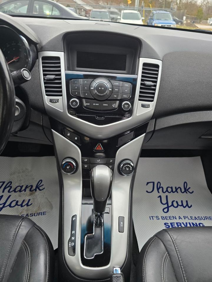 2013 Chevrolet Cruze RS - Photo #8