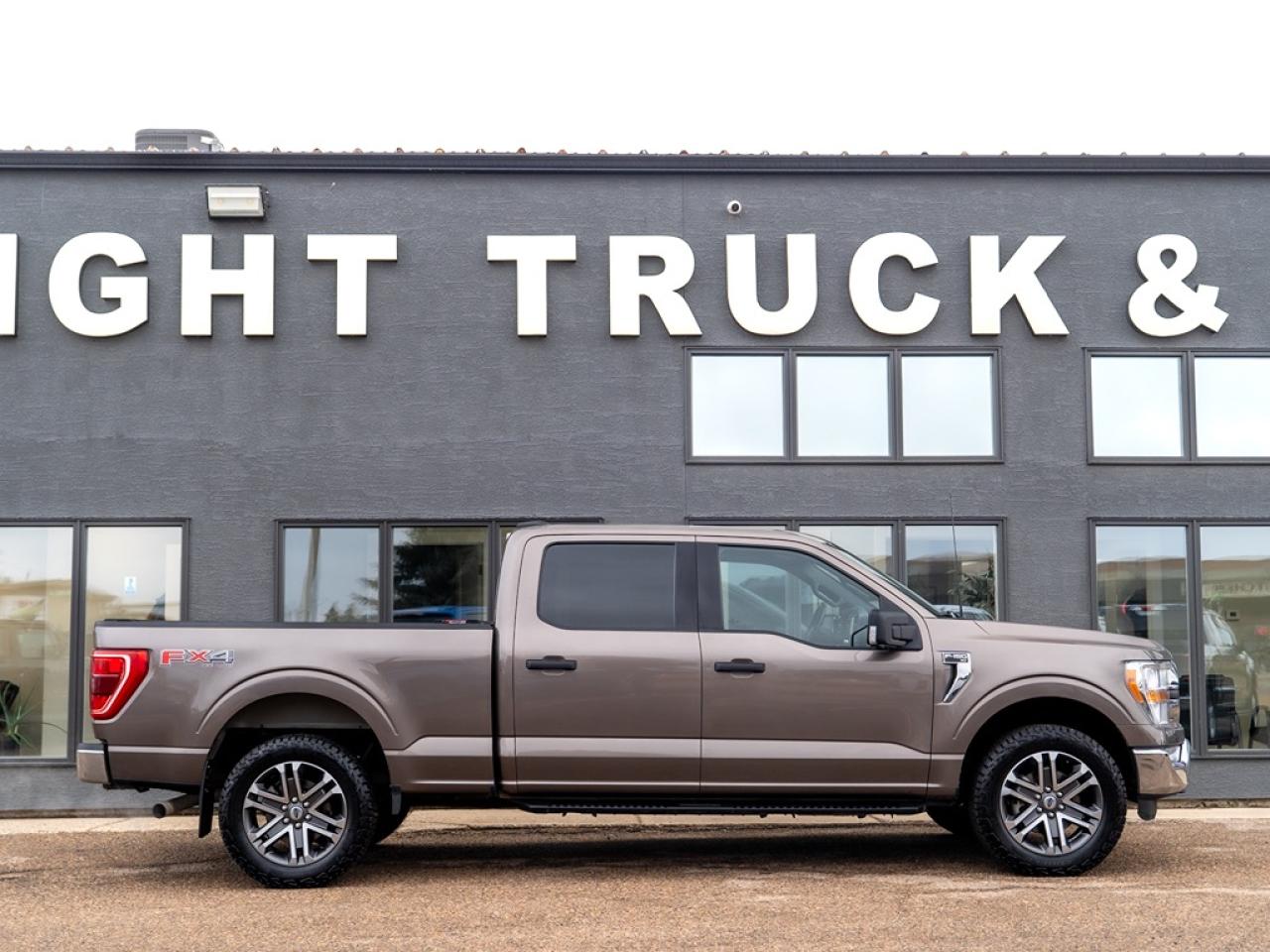 2022 Ford F-150 XLT 4WD SuperCrew 6.5' Box Photo4