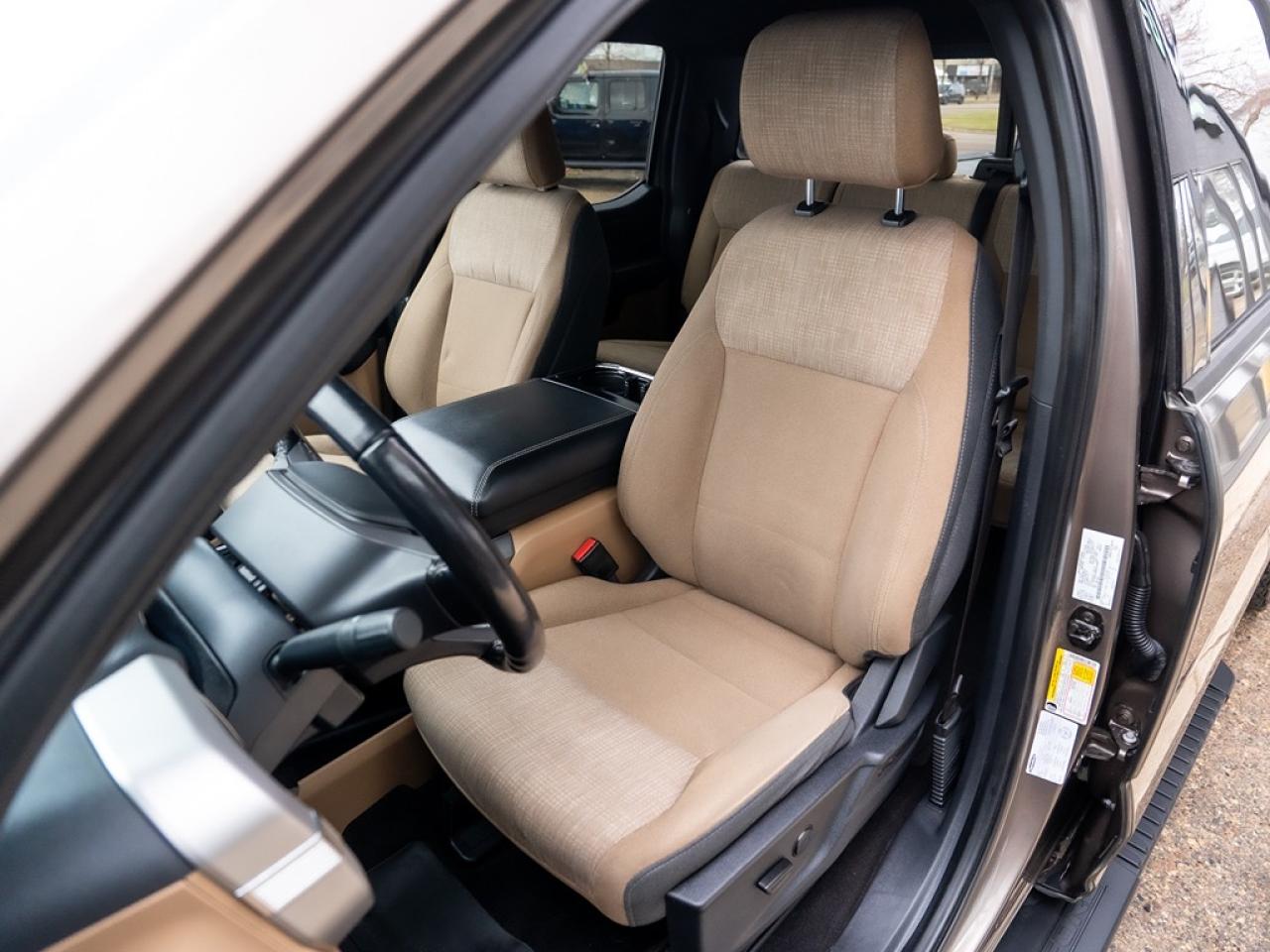 2022 Ford F-150 XLT 4WD SuperCrew 6.5' Box Photo37