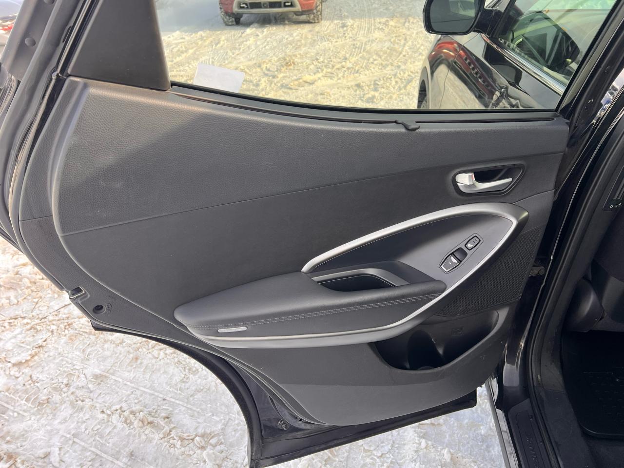 2014 Hyundai Santa Fe Sport Premium Photo