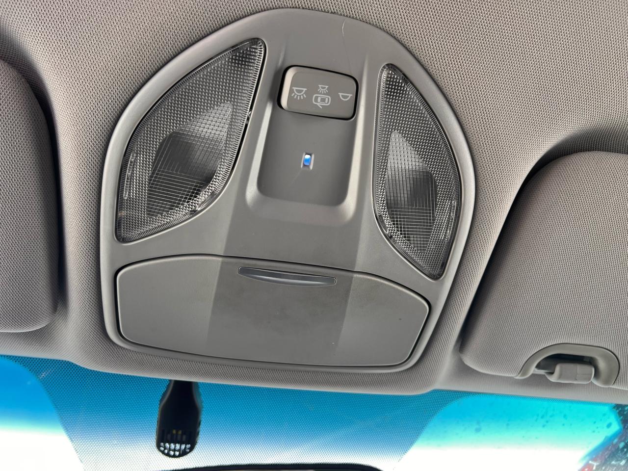 2014 Hyundai Santa Fe Sport Premium Photo