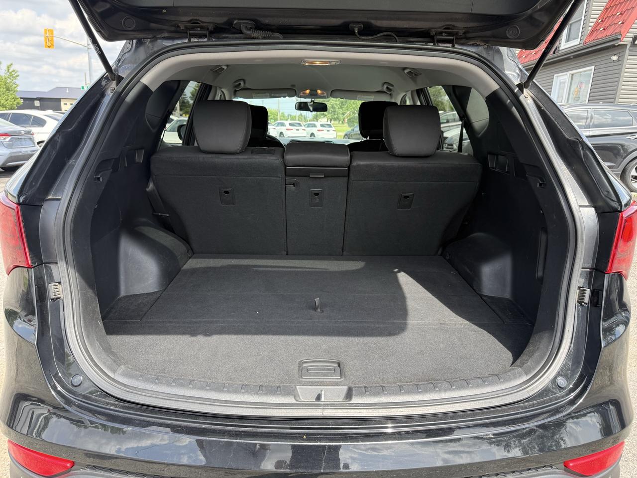 2014 Hyundai Santa Fe Sport Premium Photo