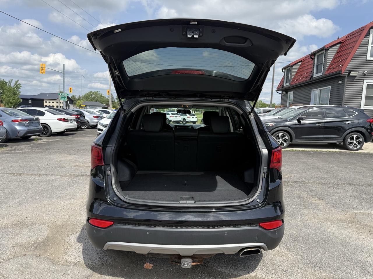 2014 Hyundai Santa Fe Sport Premium Photo