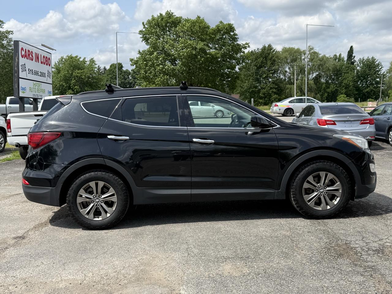 2014 Hyundai Santa Fe Sport Premium Photo