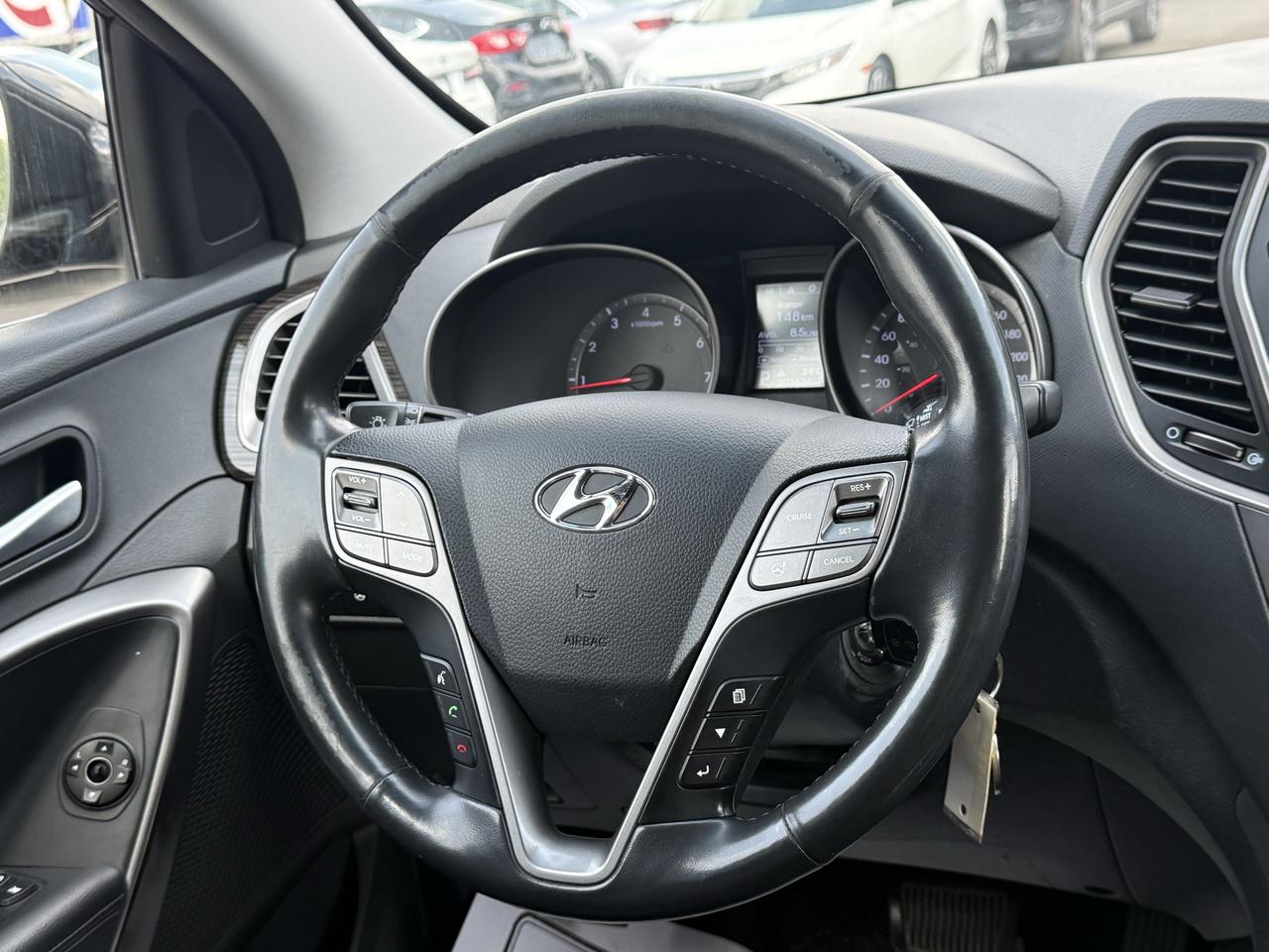 2014 Hyundai Santa Fe Sport Premium Photo