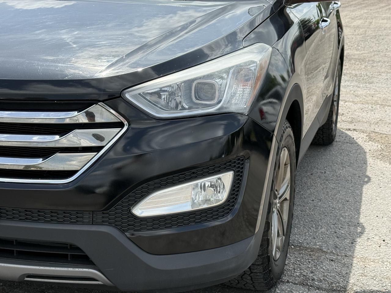 2014 Hyundai Santa Fe Sport Premium Photo