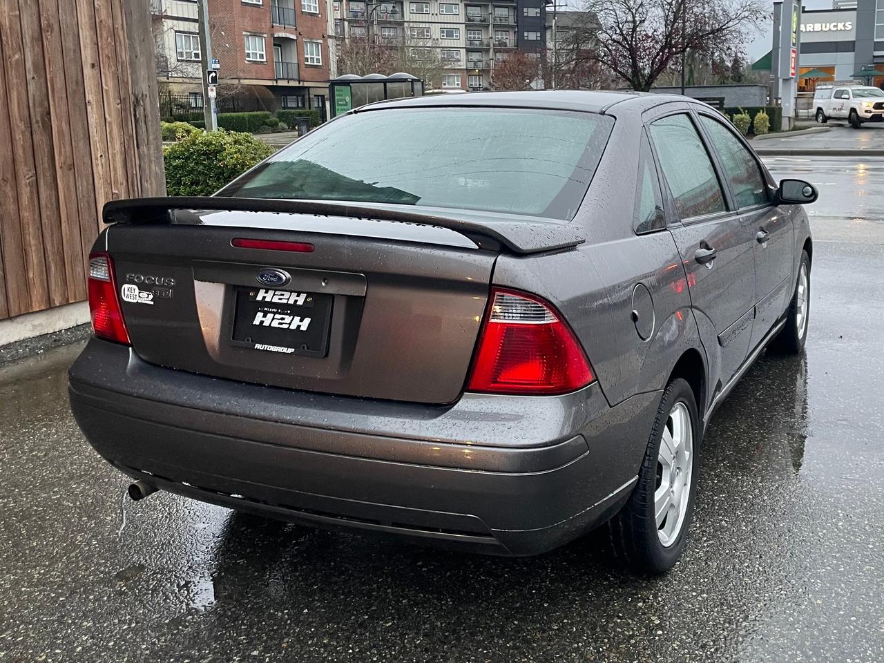 2007 Ford Focus FINANCING AVAILABLE Photo7