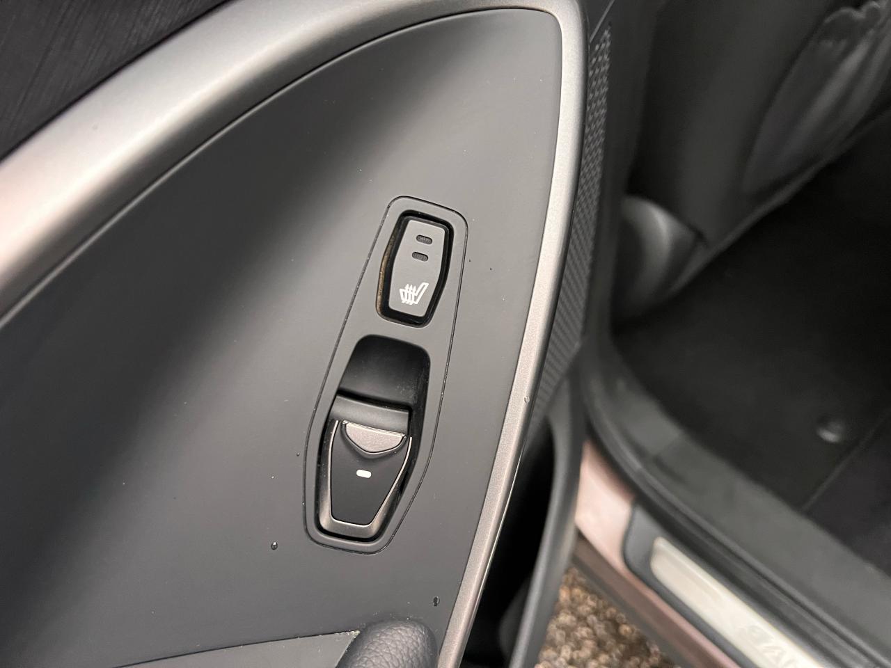 2014 Hyundai Santa Fe XL LIMITED Photo