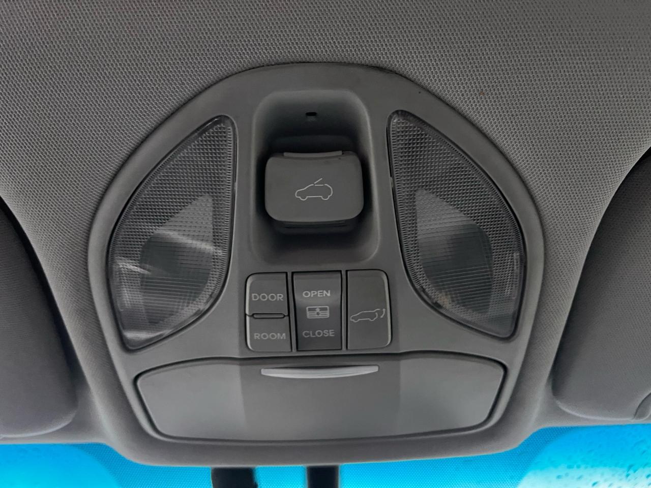 2014 Hyundai Santa Fe XL LIMITED Photo