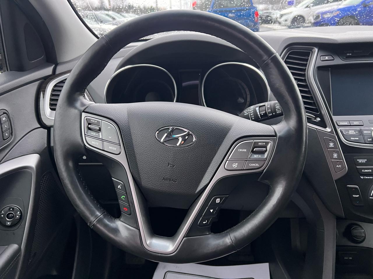 2014 Hyundai Santa Fe XL LIMITED Photo