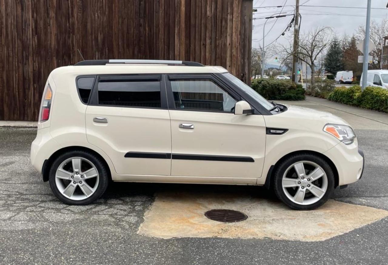 2010 Kia Soul FINANCING AVAILABLE Photo4