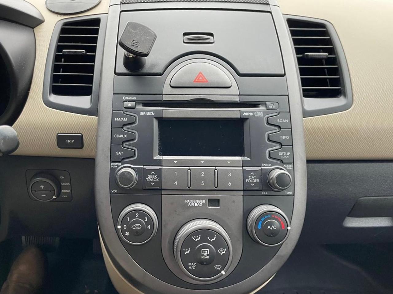 2010 Kia Soul FINANCING AVAILABLE Photo13