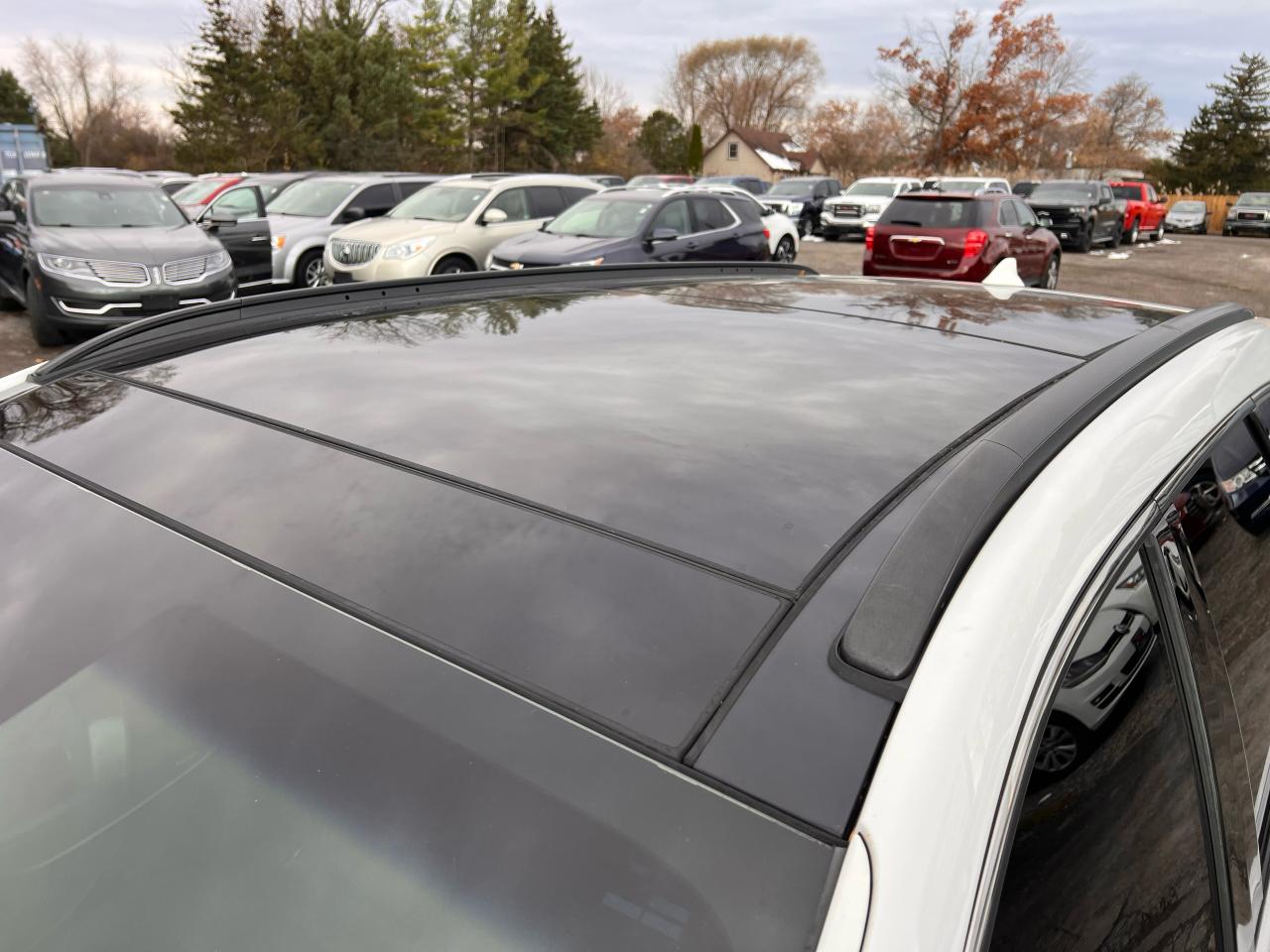 2017 Hyundai Santa Fe XL Luxury Photo