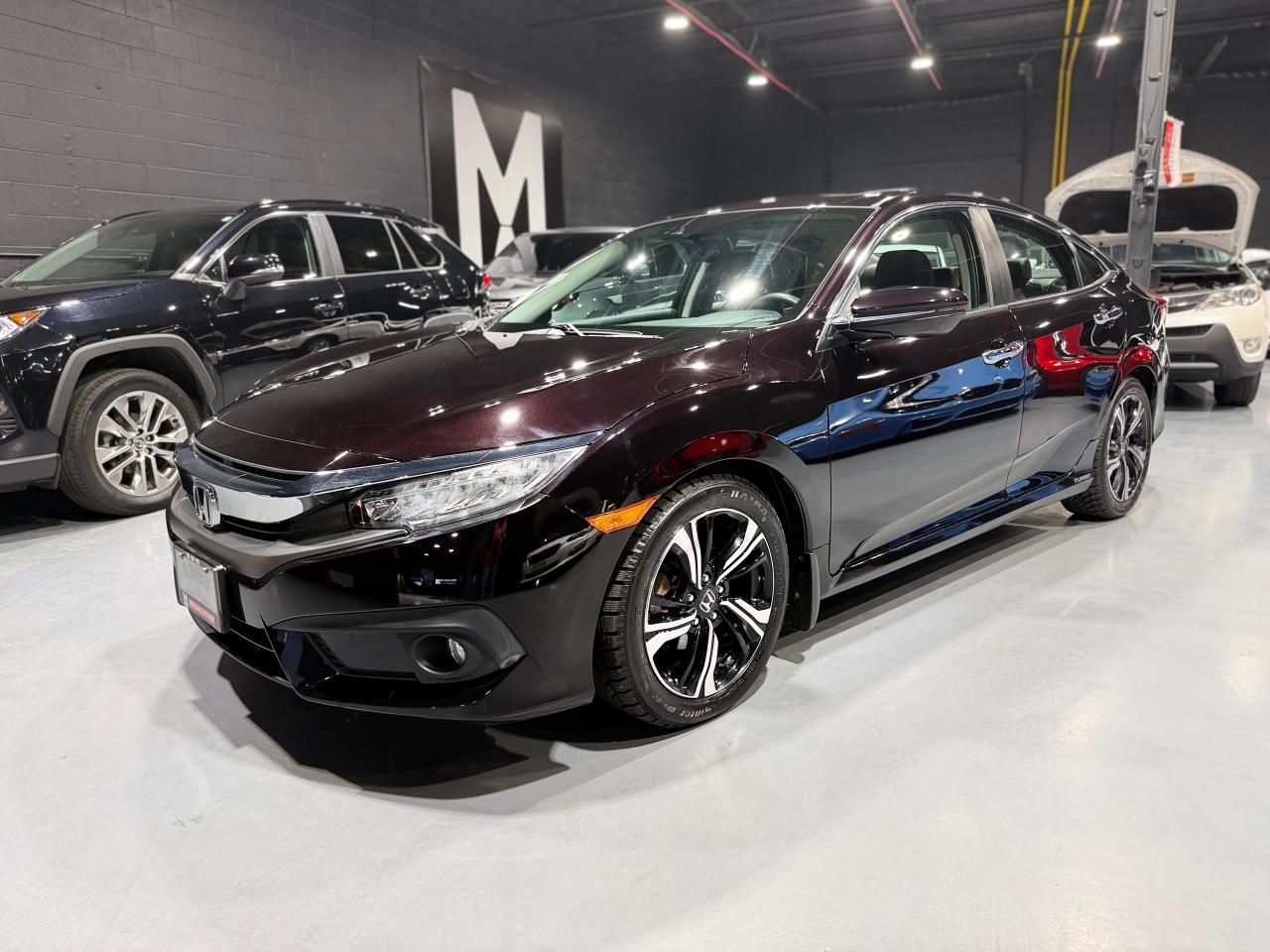 Used 2016 Honda Civic 4dr CVT Touring for sale in Mississauga, ON