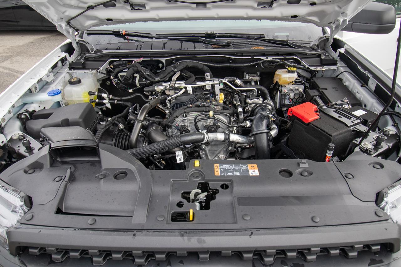 2025 Ford Ranger XL 4WD SuperCrew 5' Box Photo5