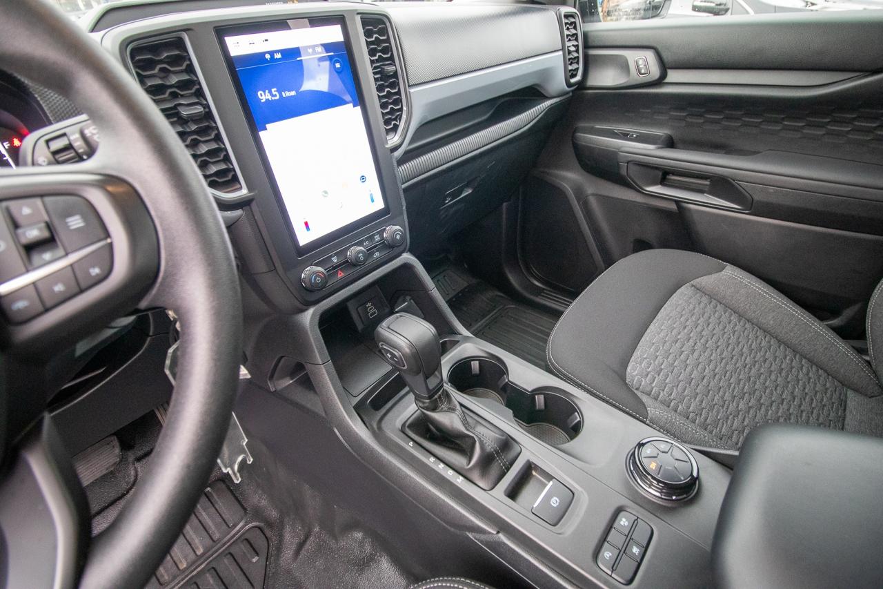 2025 Ford Ranger XL 4WD SuperCrew 5' Box Photo5