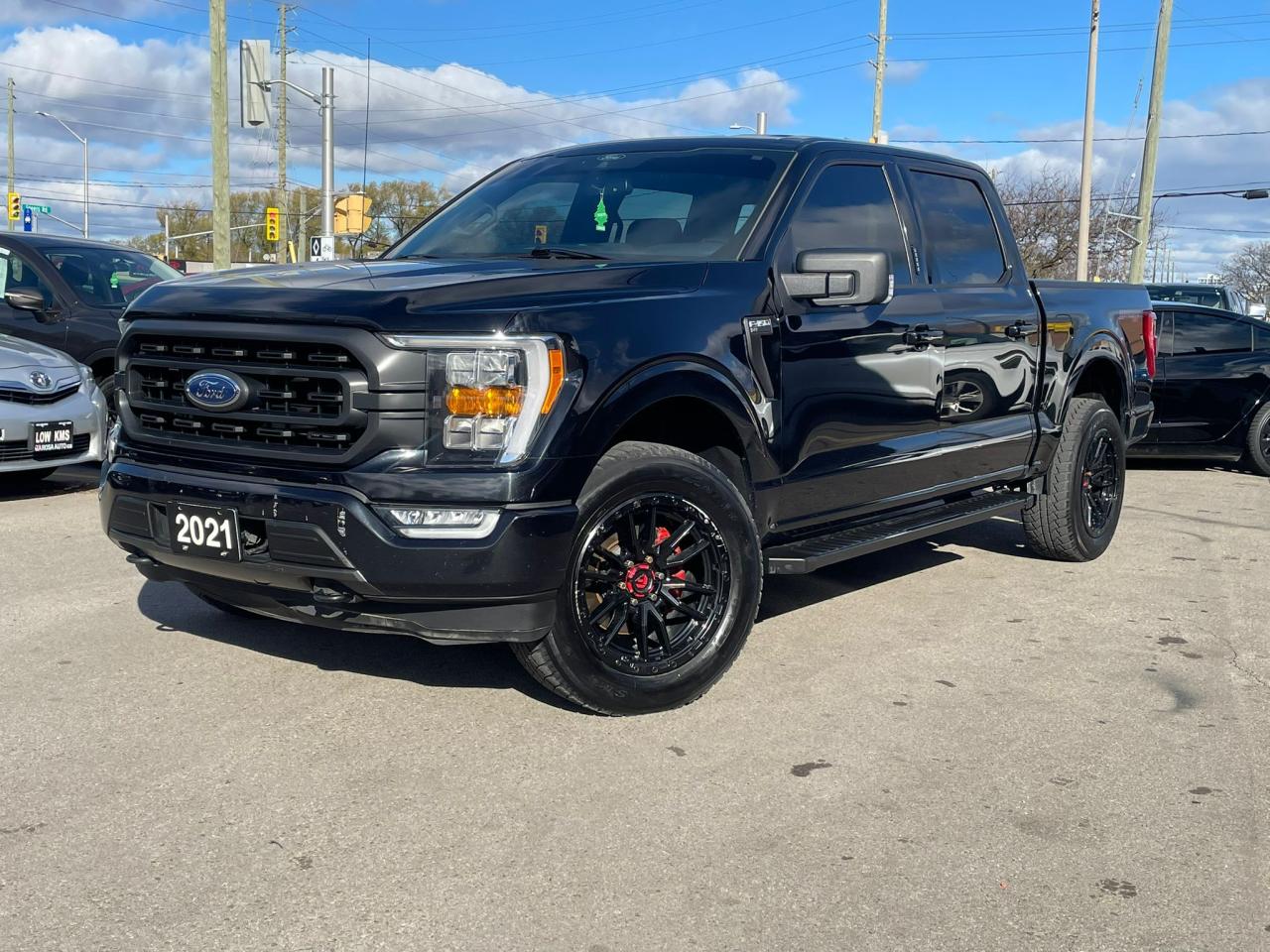 2021 Ford F-150 XLT 4WD SuperCrew NAVIGATION NO ACCIDENT 5.5BOX Photo2