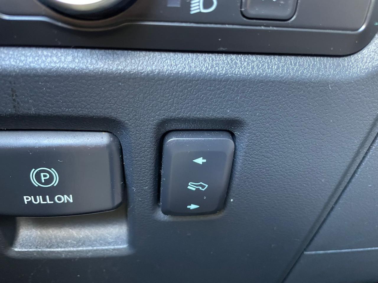 2021 Ford F-150 XLT 4WD SuperCrew NAVIGATION NO ACCIDENT 5.5BOX - Photo #15