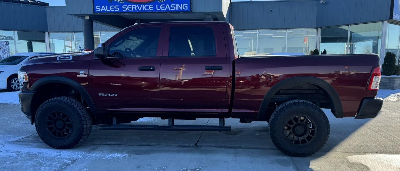 2022 RAM 2500 Tradesman 4x4 Crew Cab 6'4" Box Photo