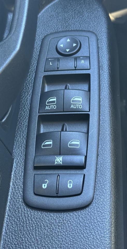 2022 RAM 2500 Tradesman 4x4 Crew Cab 6'4" Box Photo