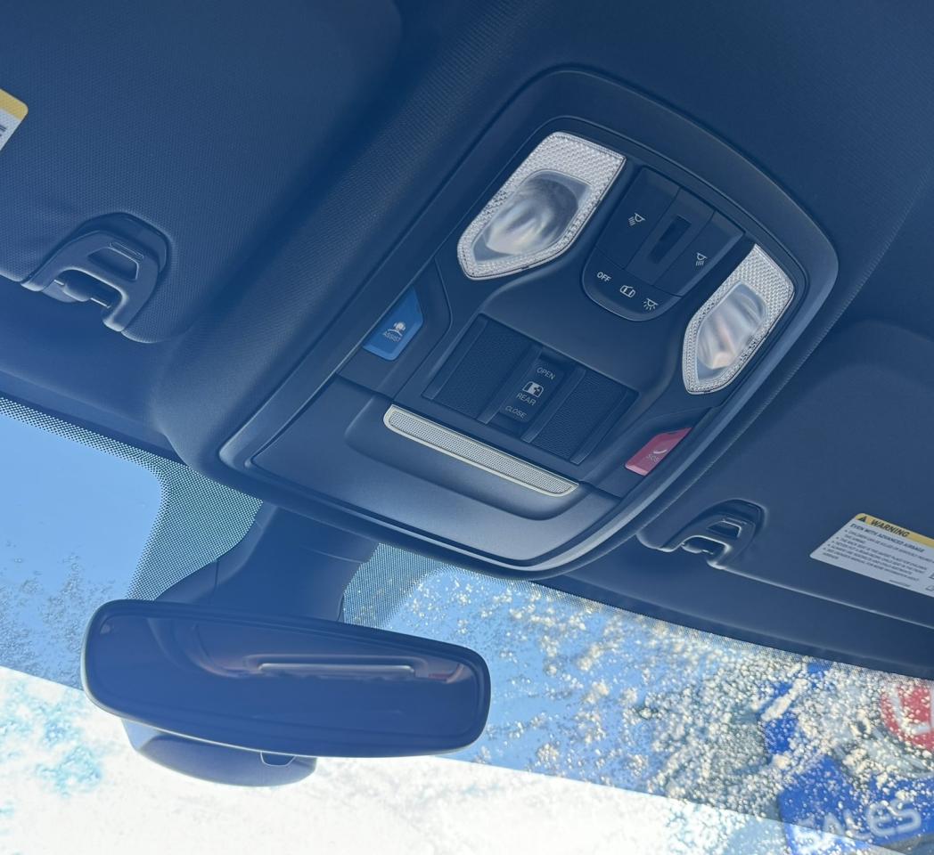 2022 RAM 2500 Tradesman 4x4 Crew Cab 6'4" Box Photo