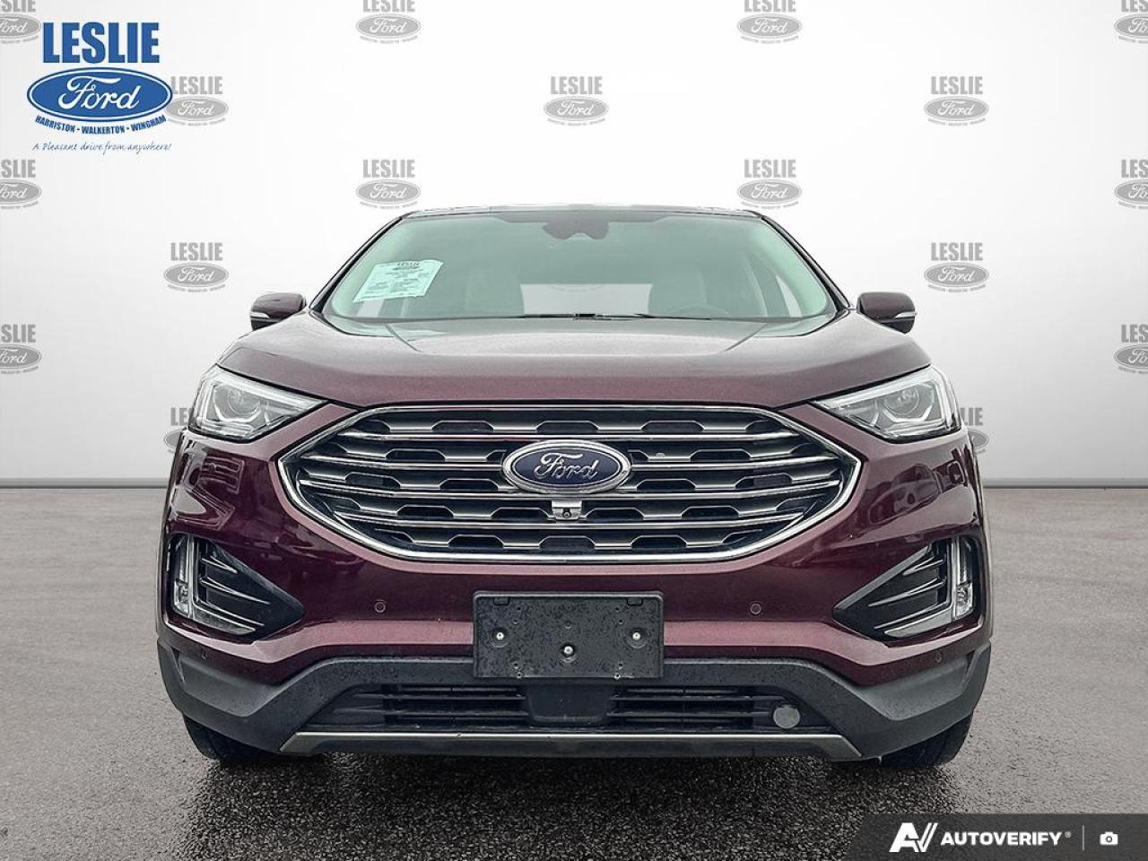 2020 Ford Edge Titanium AWD Photo1