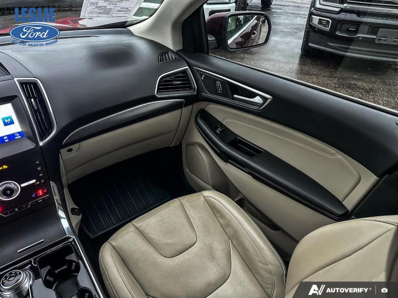 2020 Ford Edge Titanium AWD Photo