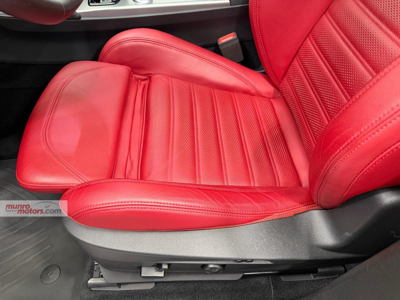 2022 Alfa Romeo Stelvio Veloce AWD Photo