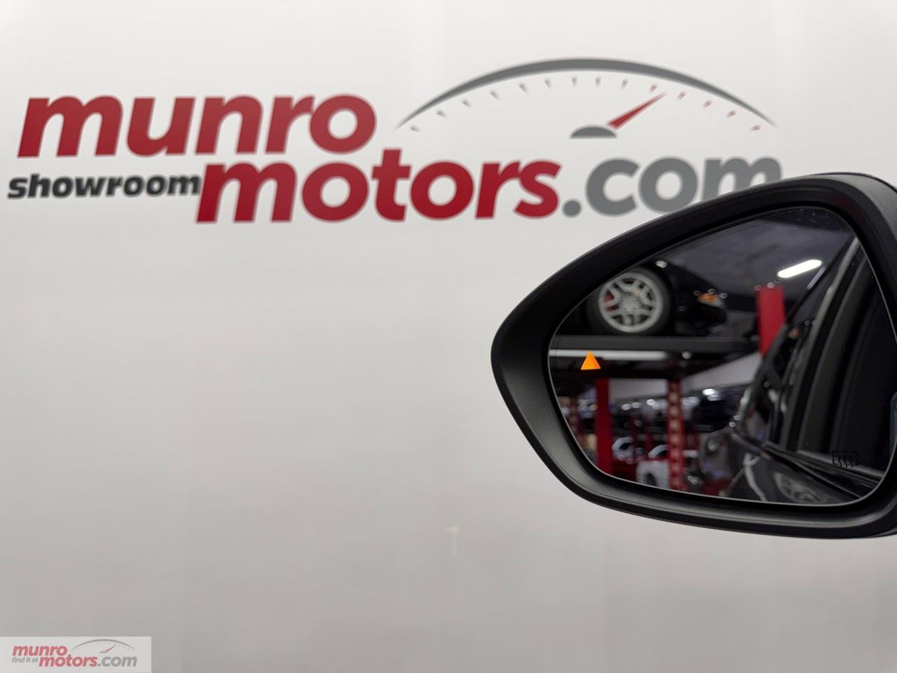 2022 Alfa Romeo Stelvio Veloce AWD Photo