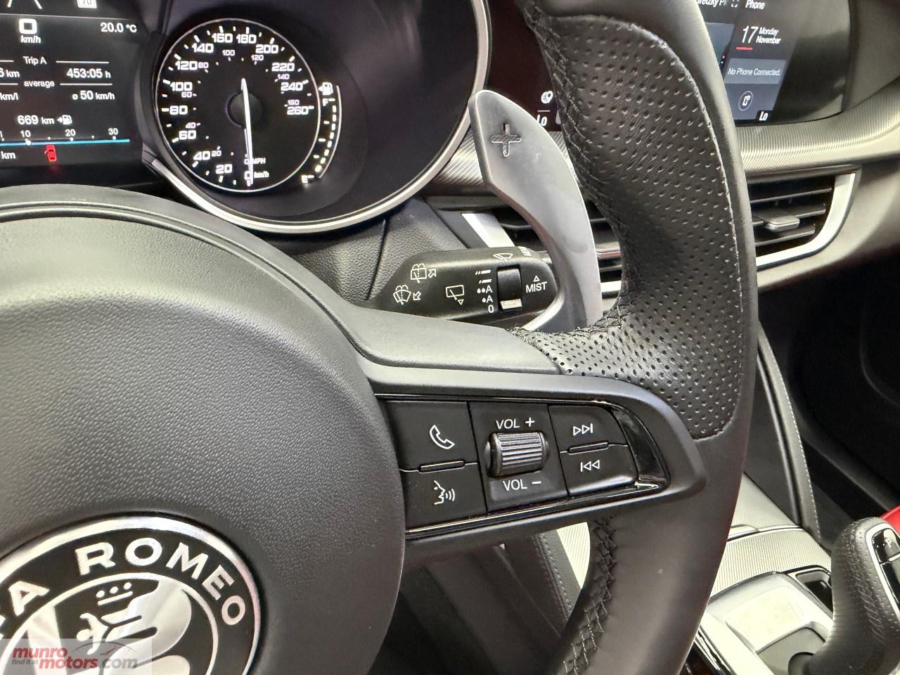 2022 Alfa Romeo Stelvio Veloce AWD Photo