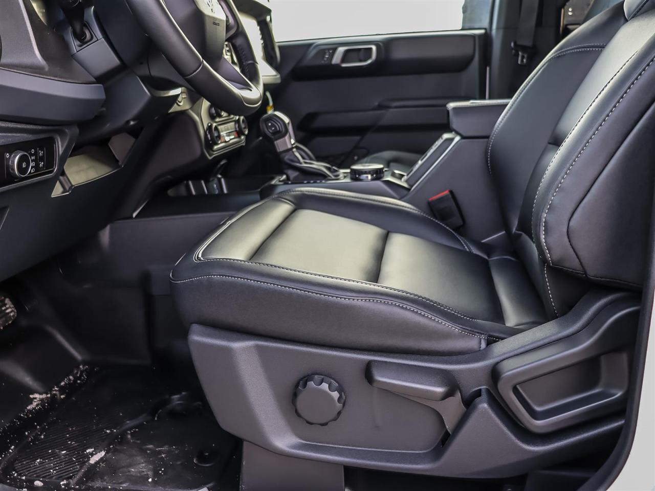 2025 Ford Bronco Badlands Photo