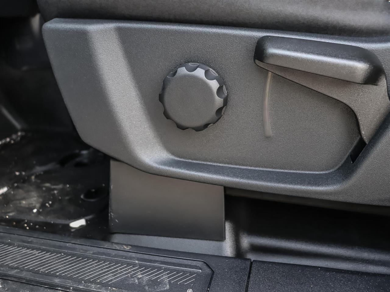 2025 Ford Bronco Badlands Photo