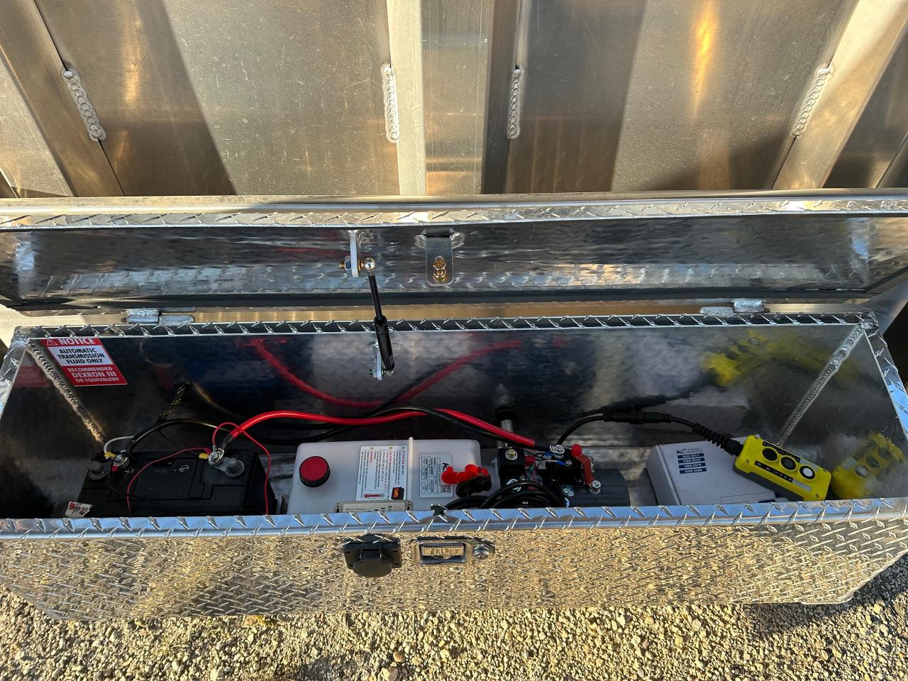 2026 Nordtek Gooseneck 16' Nordtek Gooseneck Dump Photo3