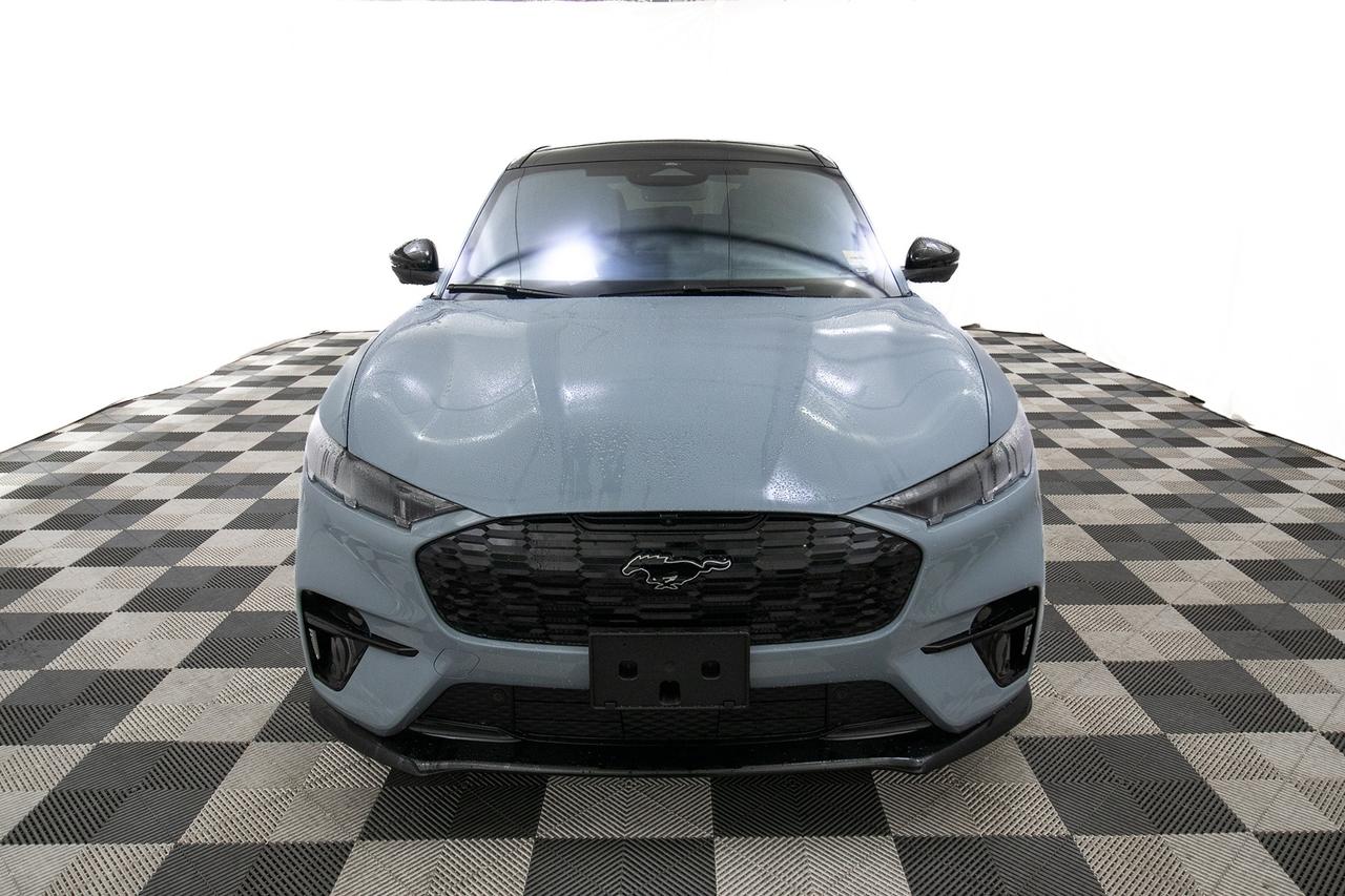 2025 Ford Mustang Mach-E GT AWD Extended Range Battery Photo3