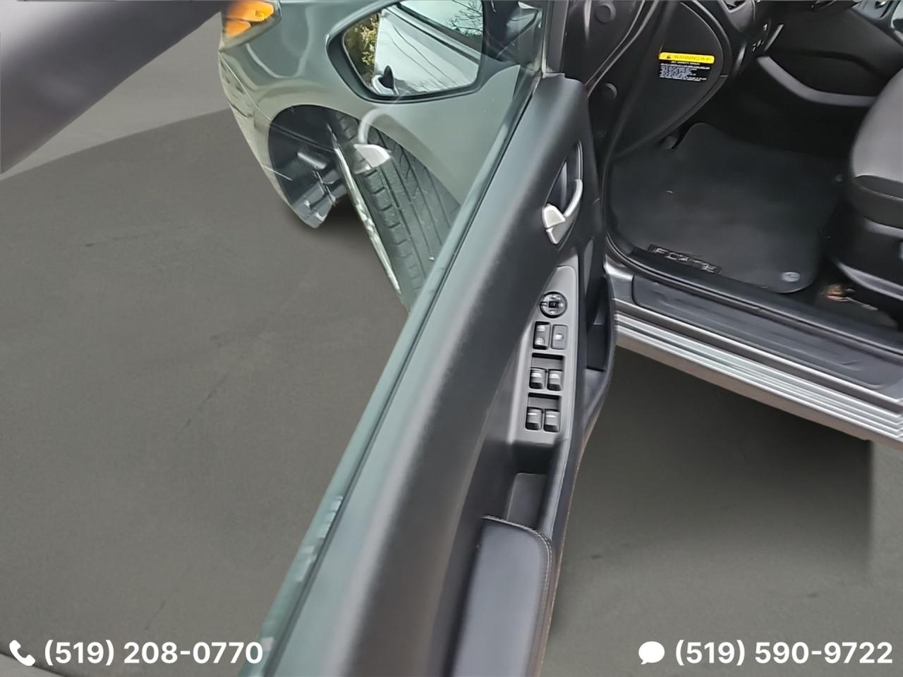 2016 Kia Forte5 LX+Auto,Certified,Clean Carfax,2 Key's,Winter tire - Photo #9