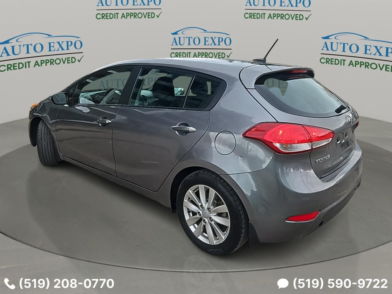 2016 Kia Forte5 LX+Auto,Certified,Clean Carfax,2 Key's,Winter tire - Photo #3