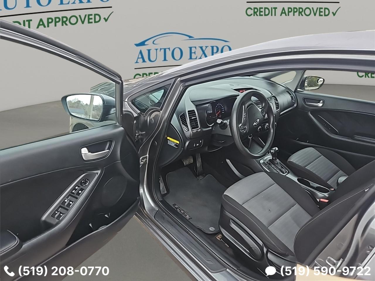 2016 Kia Forte5 LX+Auto,Certified,Clean Carfax,2 Key's,Winter tire - Photo #11