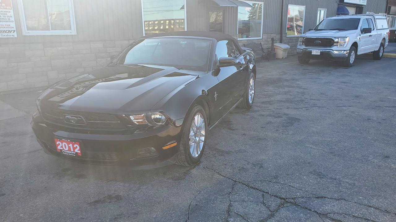 2012 Ford Mustang 2DR CONV V6 PREMIUM - Photo #1