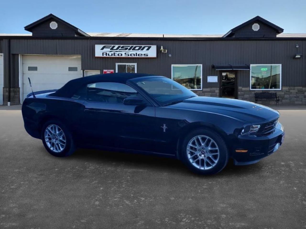 2012 Ford Mustang 2DR CONV V6 PREMIUM - Photo #6