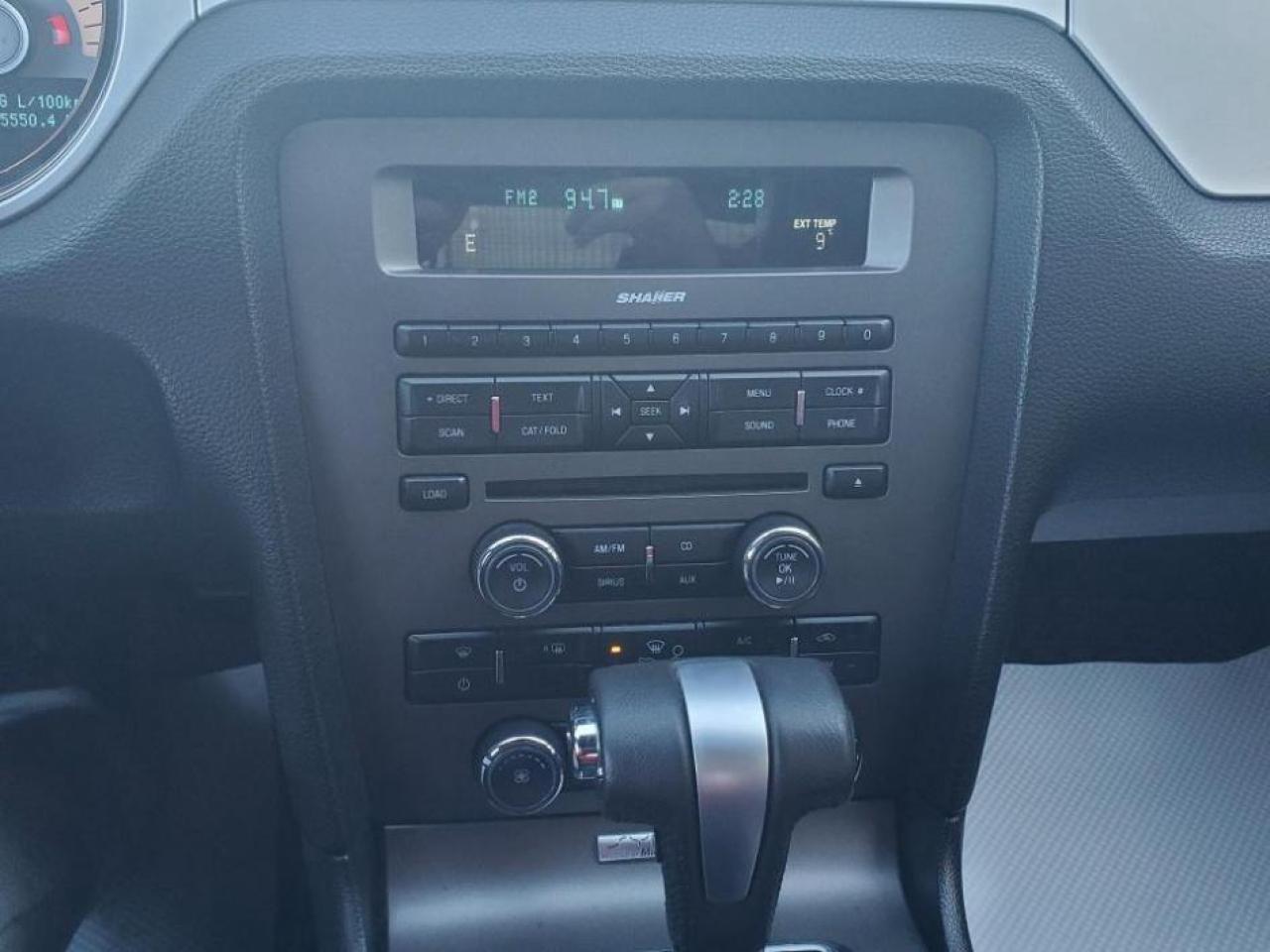 2012 Ford Mustang 2DR CONV V6 PREMIUM - Photo #14