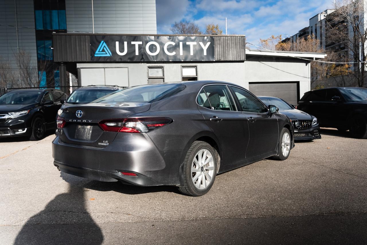 2023 Toyota Camry Hybrid LE | NO ACCIDENTS |  CLEAN CARFAX | Photo