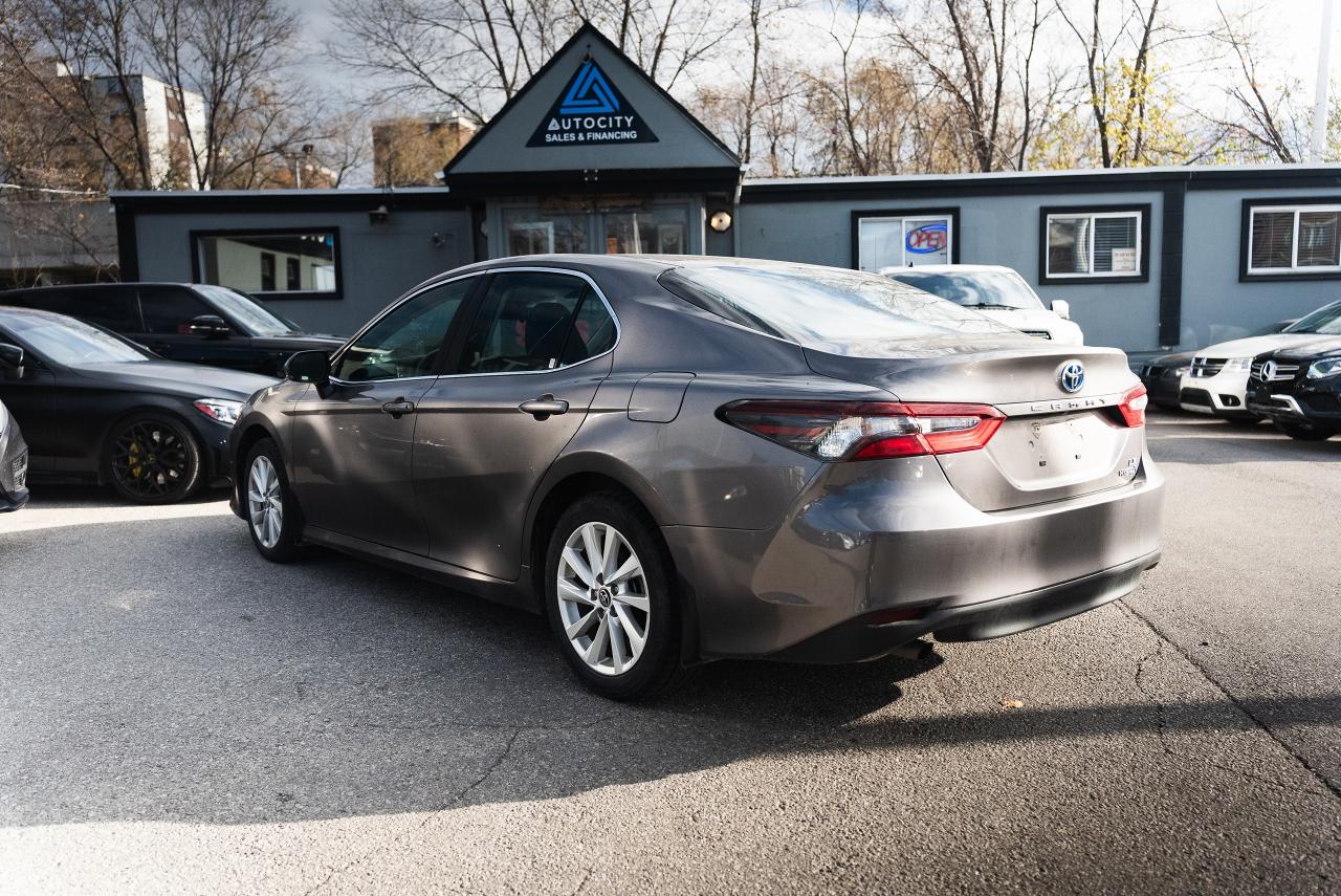 2023 Toyota Camry Hybrid LE | NO ACCIDENTS |  CLEAN CARFAX | Photo