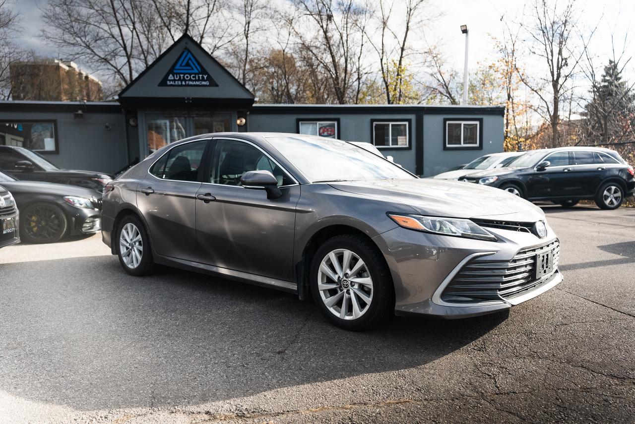 2023 Toyota Camry Hybrid LE | NO ACCIDENTS |  CLEAN CARFAX | Photo