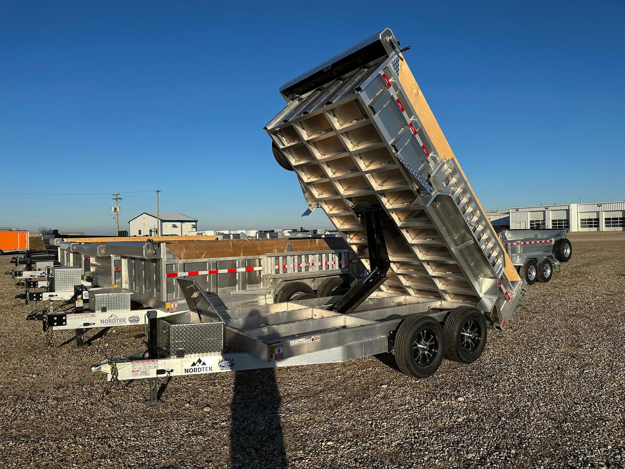 2026 Nordtek Dump 75" x 12' Nordtek Dump Trailer Photo5