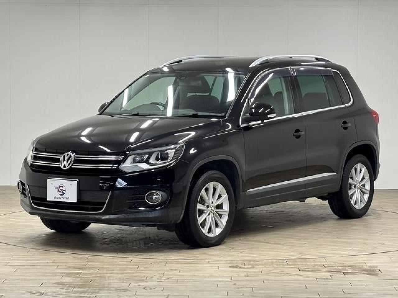 Used 2013 Volkswagen Tiguan LOW KM / PANO ROOF / LEATHER / ALLOYS /HEATED SEAT for sale in Scarborough, ON