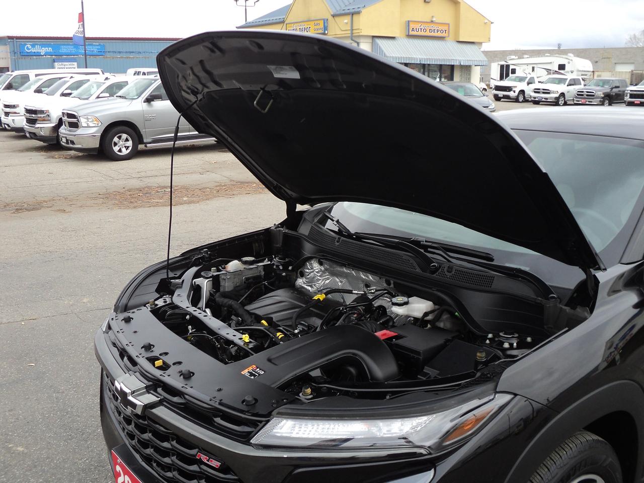 2024 Chevrolet Trax RS FWD 4dr 1.2L3cylGas RemoteStartHeatedSeats - Photo #27