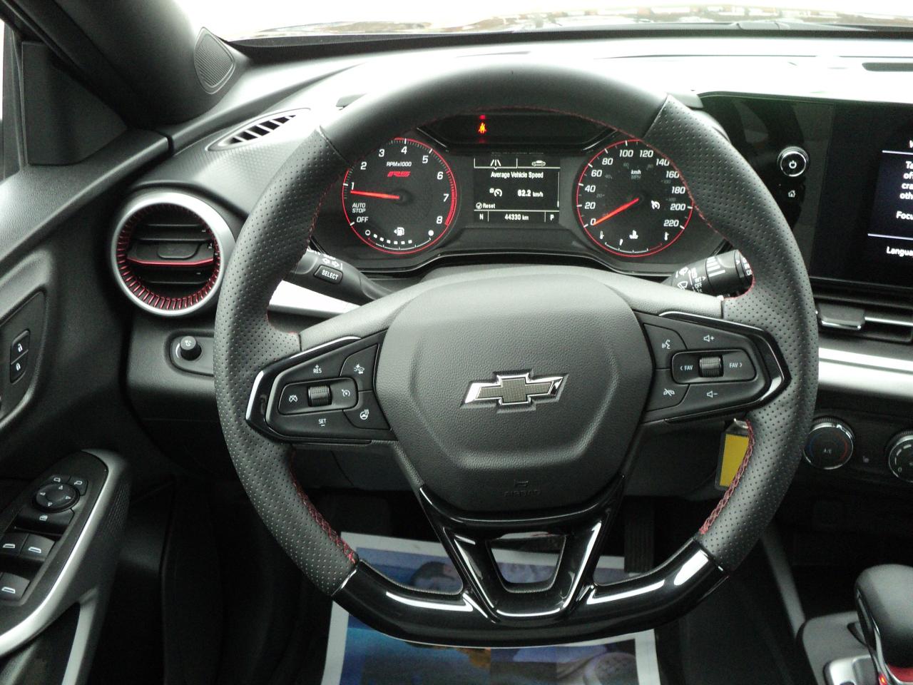 2024 Chevrolet Trax RS FWD 4dr 1.2L3cylGas RemoteStartHeatedSeats - Photo #14